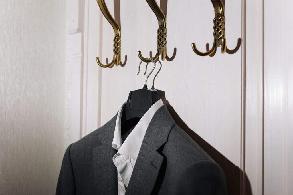 keep your suits crisp